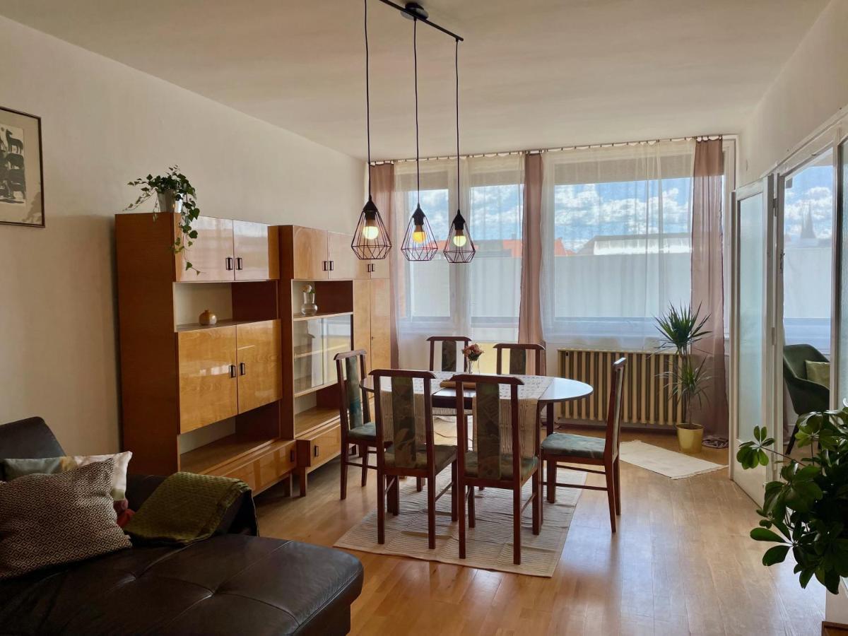 Nosztalgia Apartman Apartment Veszprem Ngoại thất bức ảnh