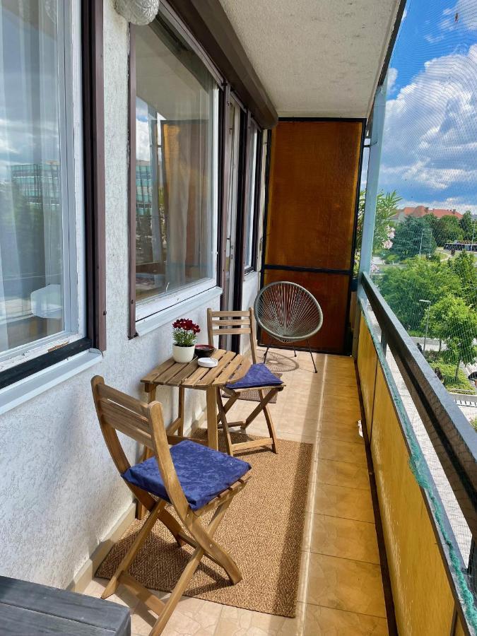 Nosztalgia Apartman Apartment Veszprem Ngoại thất bức ảnh